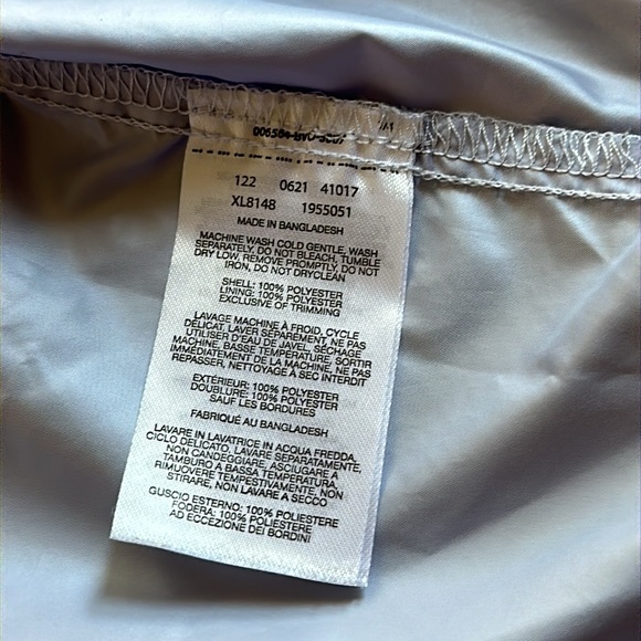 Columbia *NWOT* Women’s May Valley Windbreaker - Picture 7 of 15